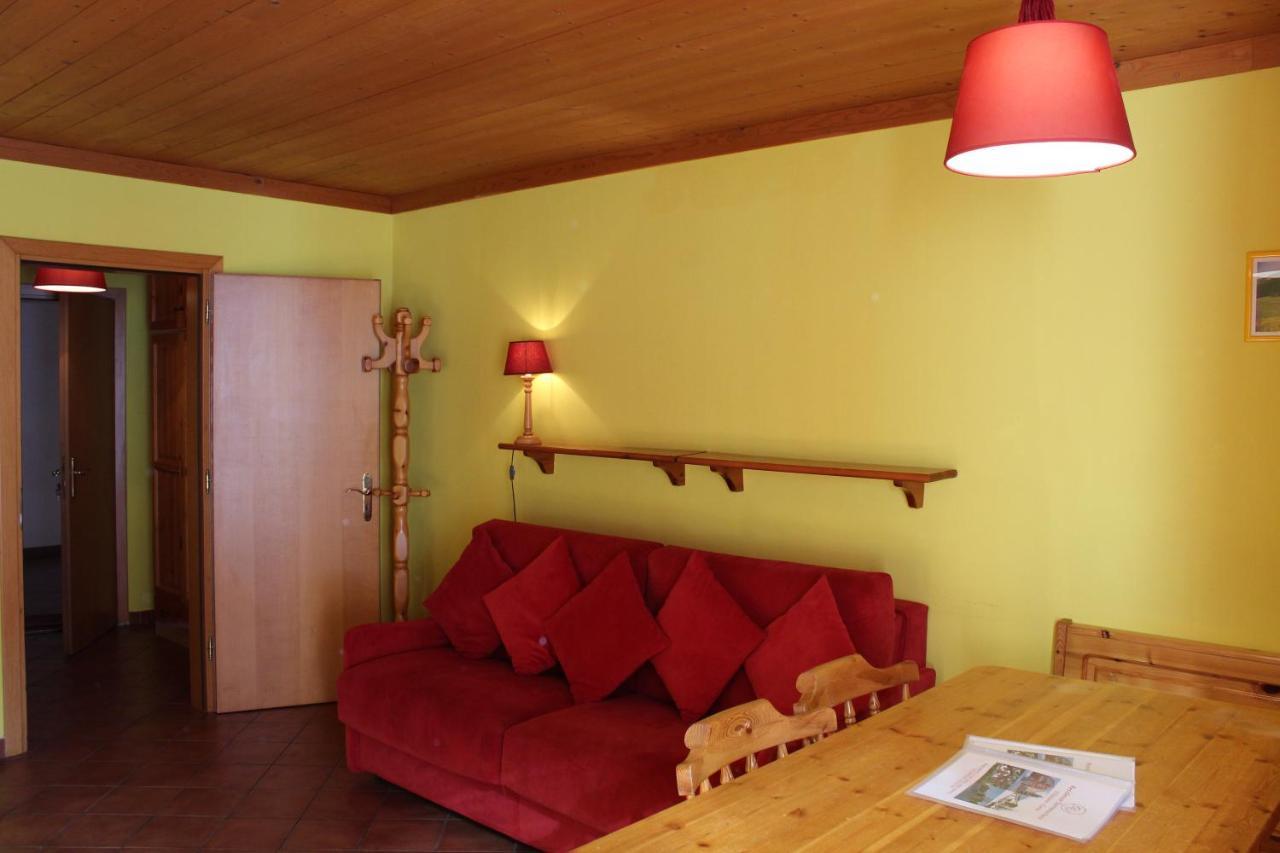 Residenze Sonnenschein Casa Rossa Aparthotel Niederdorf Exteriör bild