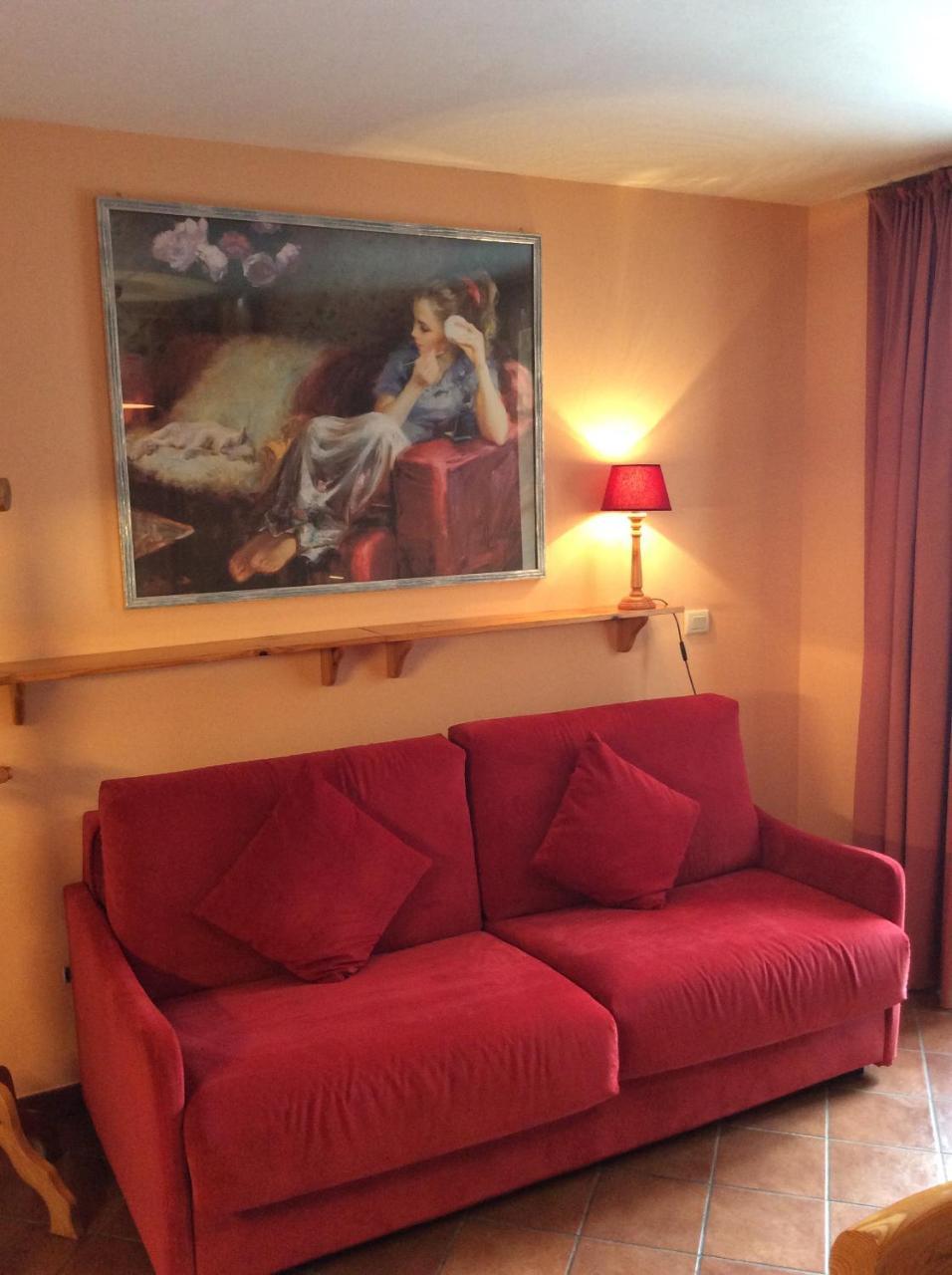 Residenze Sonnenschein Casa Rossa Aparthotel Niederdorf Exteriör bild