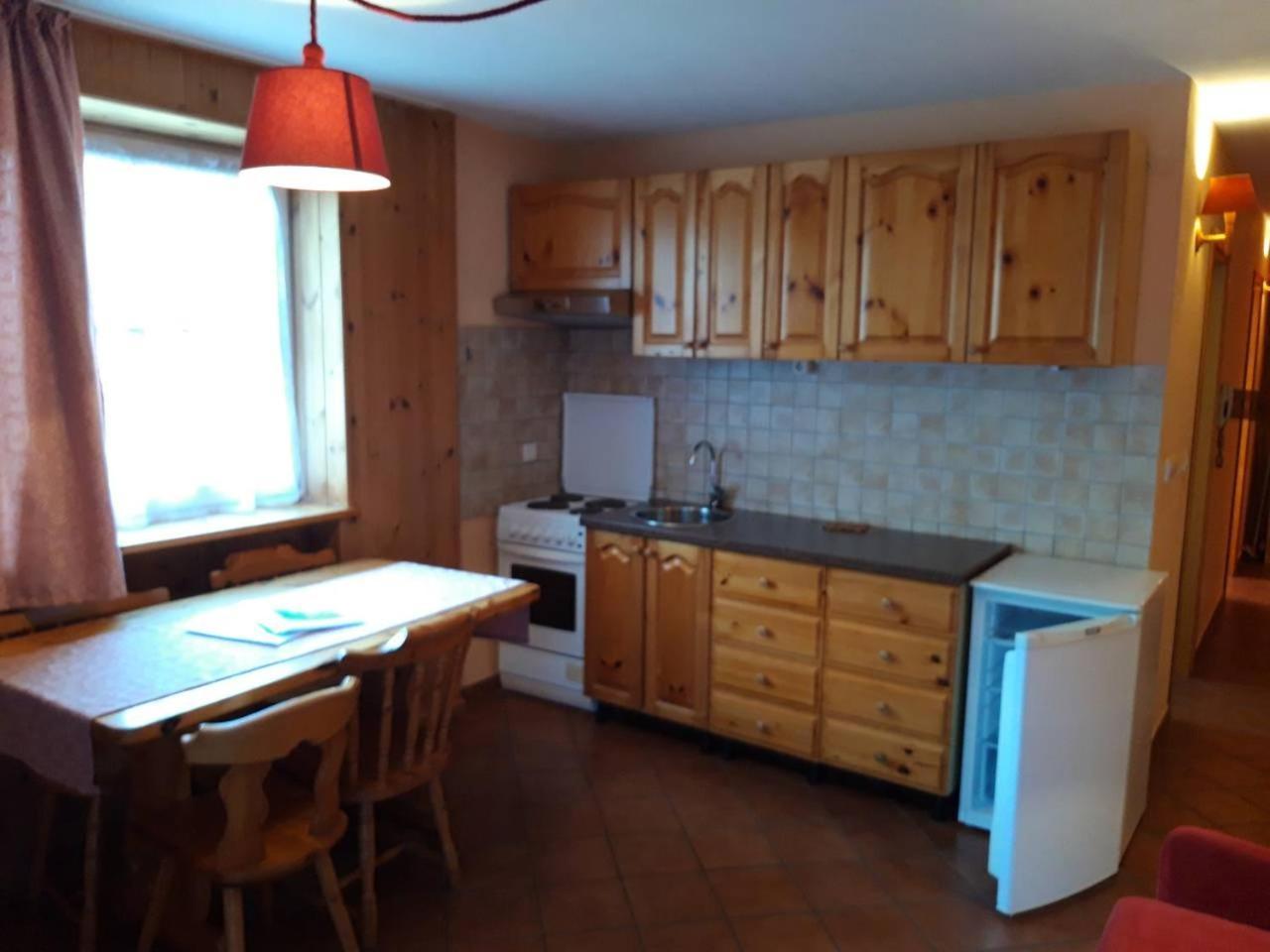 Residenze Sonnenschein Casa Rossa Aparthotel Niederdorf Exteriör bild